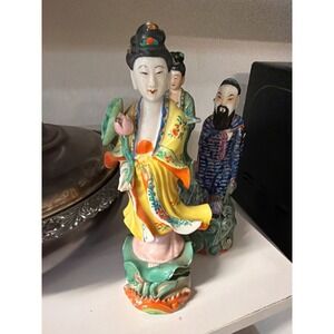 Vintage Hand-Painted Chinese Famille Rose Porcelain Guanyin Figurine with Lotus